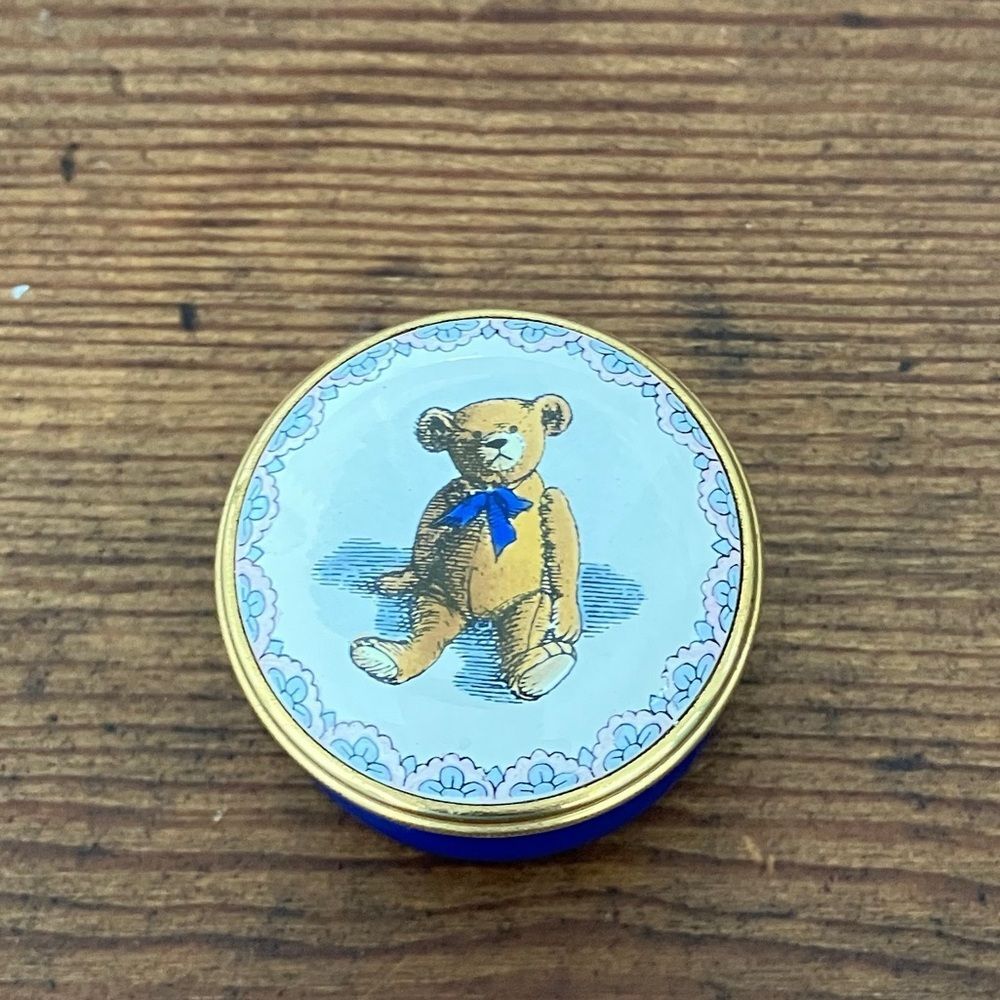 Halycon Days Smithsonian Institution Teddy Bear Enamel Box